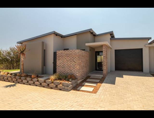 2 BEDROOM TOWNHOUSE FOR SALE IN SABLE HILLS